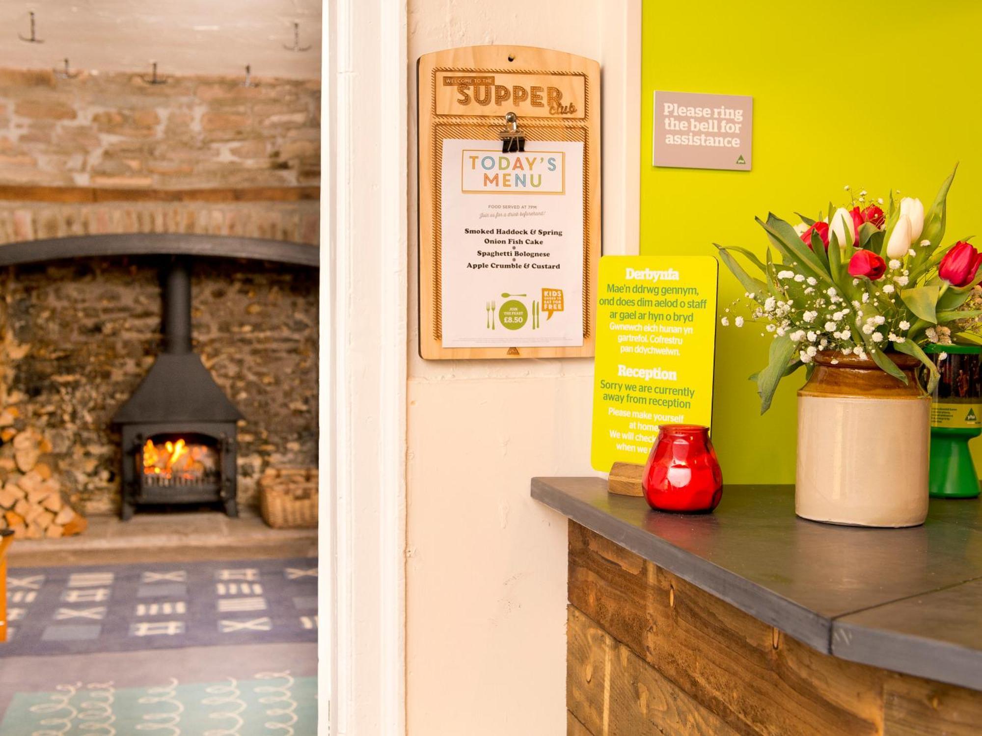 Yha Brecon Beacons Hostel Bagian luar foto